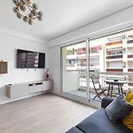아파트 Jardin Pauline 2 Pieces Balcon Proche 주앙레핑