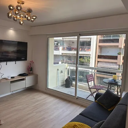 Poincare 2 Pieces Balcon Proche Apartment *